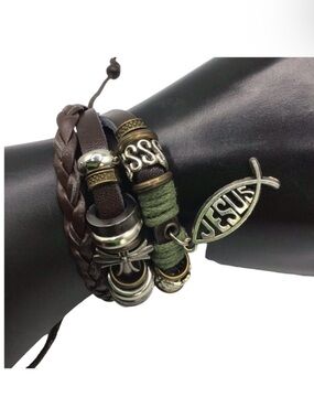Religious Jesus Bracelet Charm Brand New
